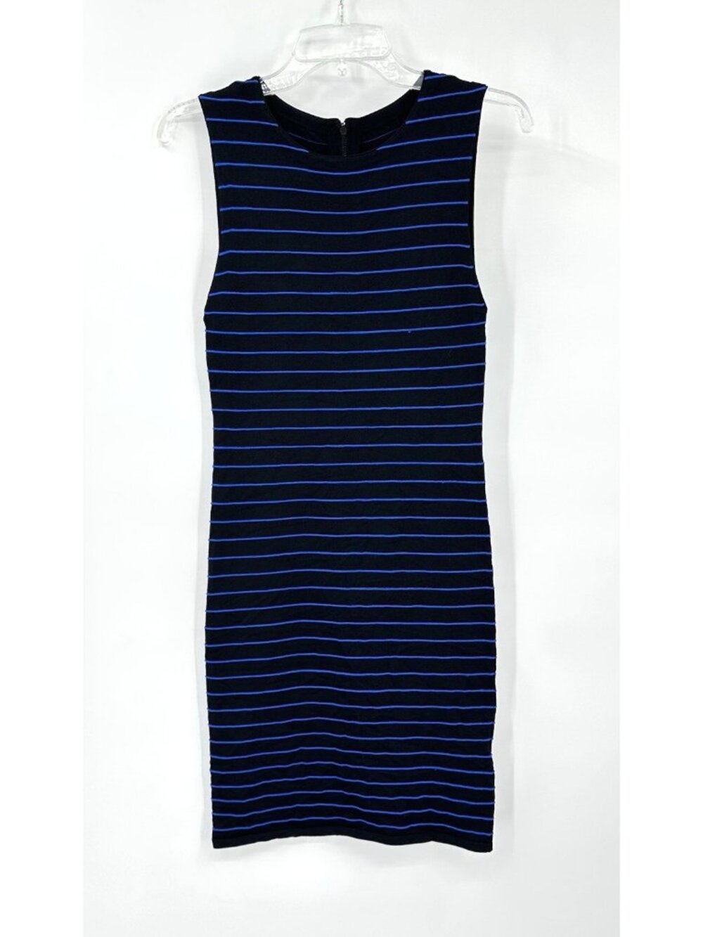 ALICE + OLIVIA dress sheath shift striped blue SMALL sleeveless knit beach - Picture 2 of 10